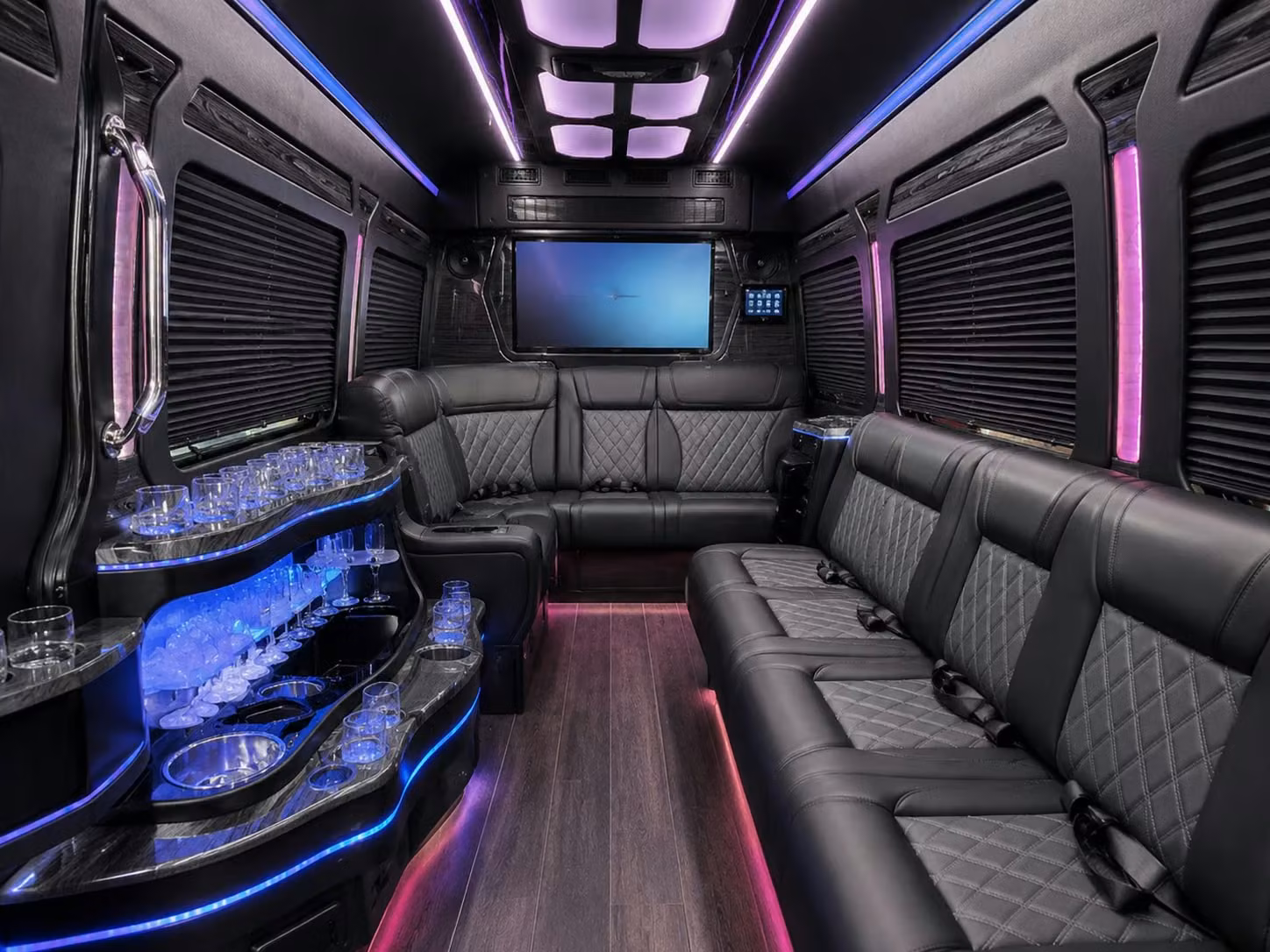 airport shuttle services for wedding guests arriving in doral