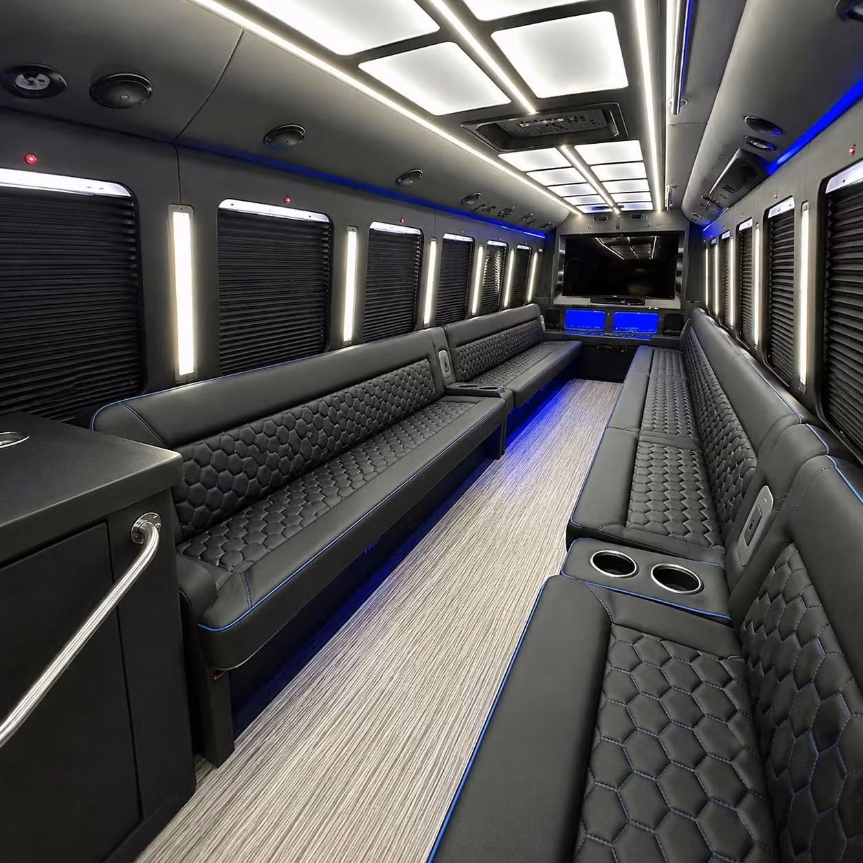 bus rentals for doral proms homecomings