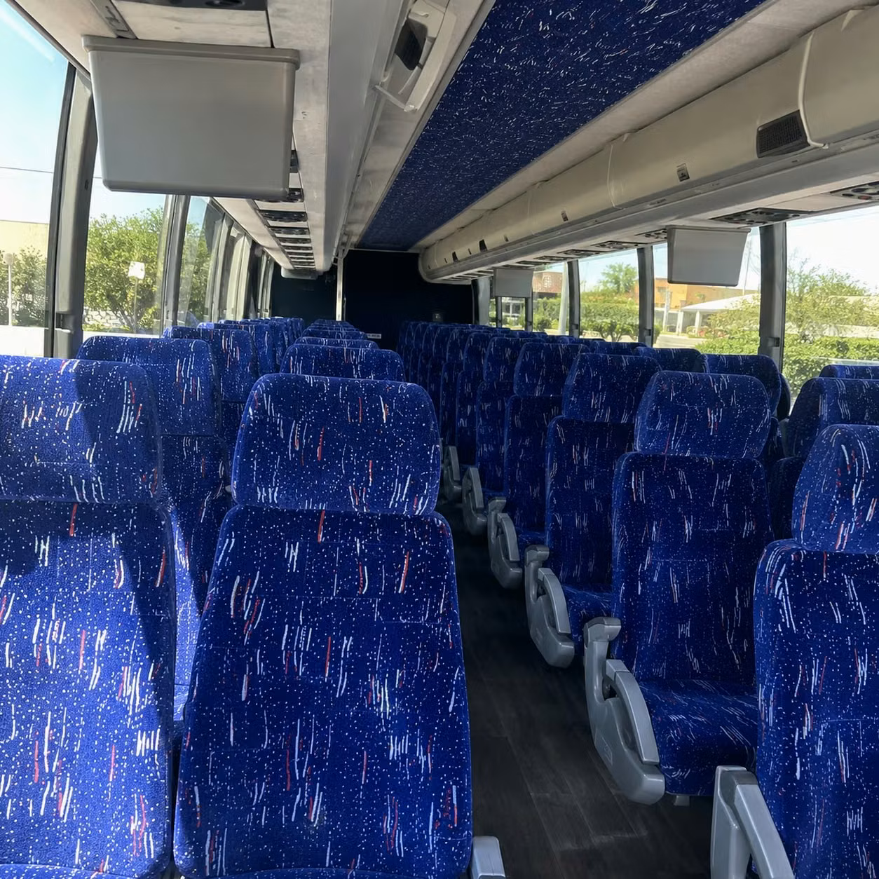 charter buses for large wedding guest lists in doral