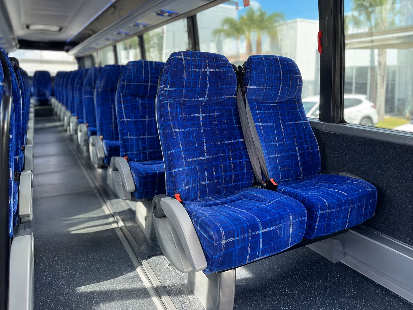 how bus type and size affect charter bus prices in doral florida