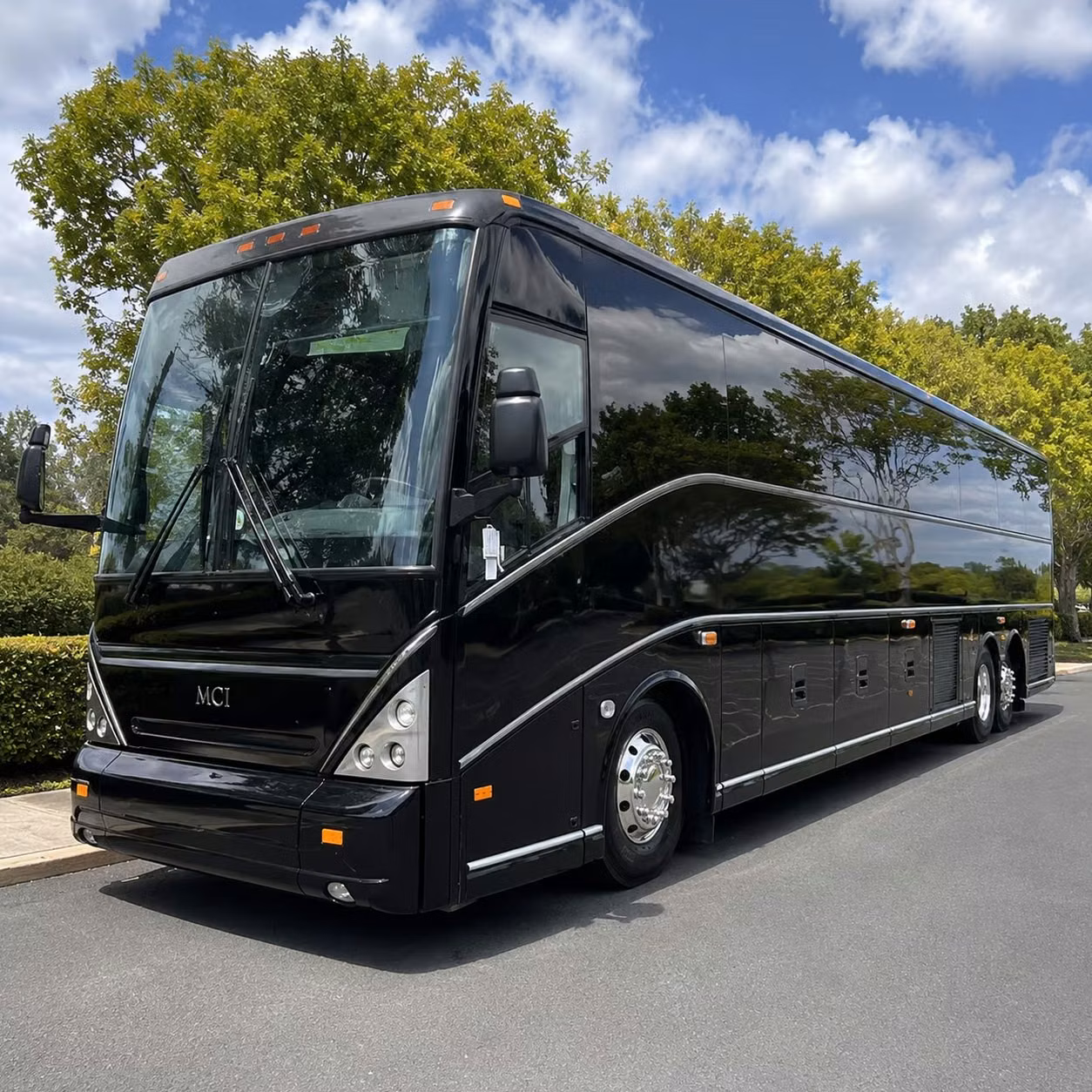 the right charter bus for doral convention and conference transportation